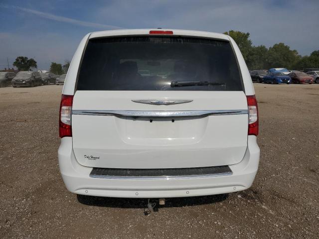 2016 CHRYSLER TOWN & COU 2C4RC1CG5GR149503