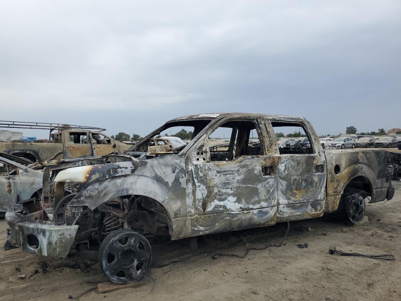 FORD F-150 SUPERCREW
