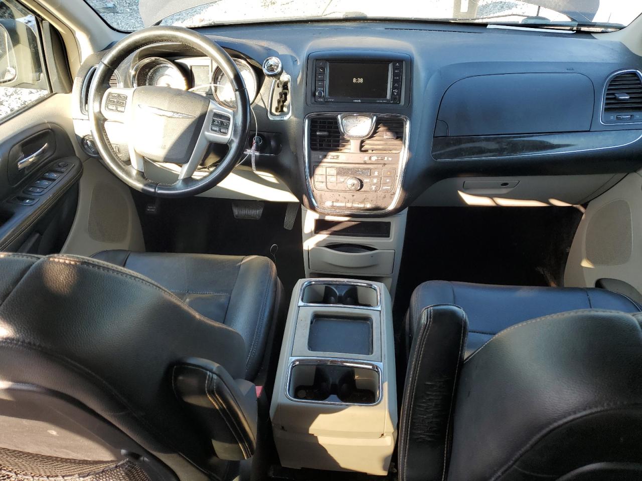 CHRYSLER TOWN & COUNTRY TOURING