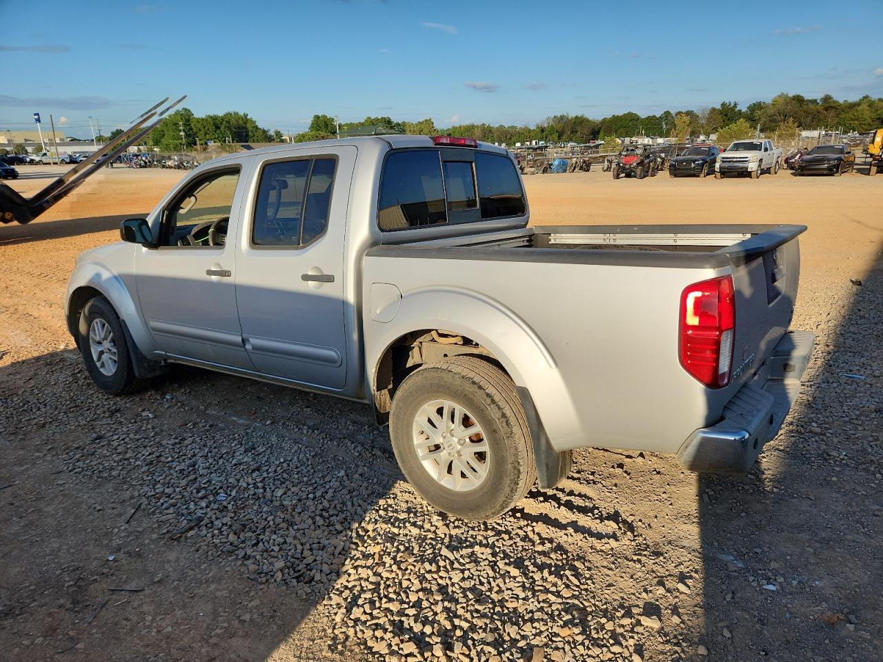 NISSAN FRONTIER S