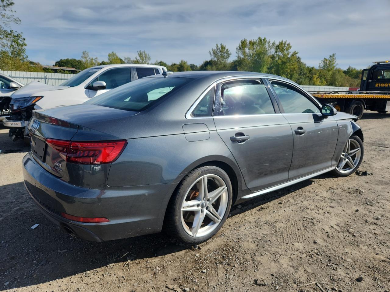 AUDI A4 PREMIUM PLUS