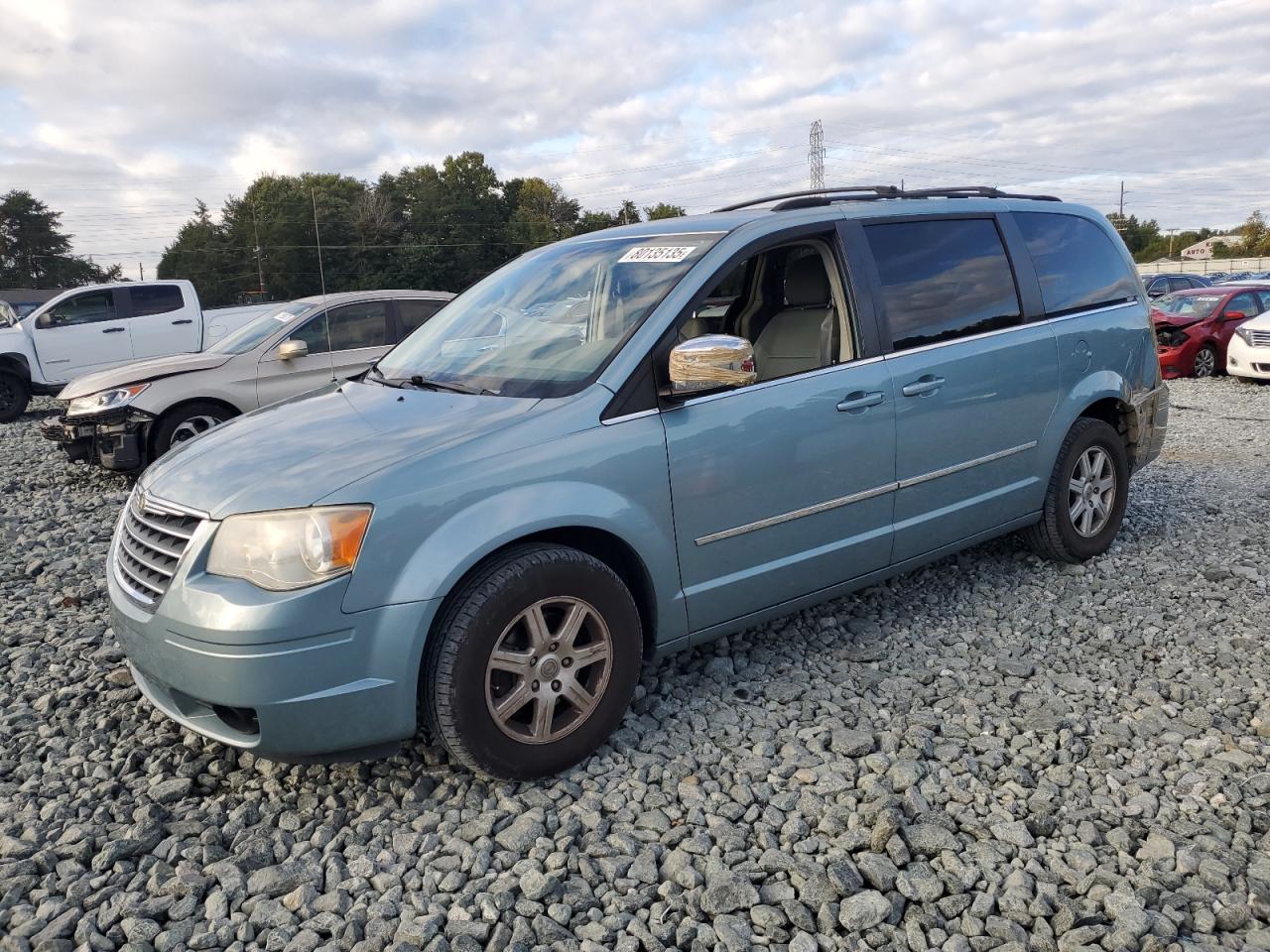 CHRYSLER TOWN & COUNTRY TOURING
