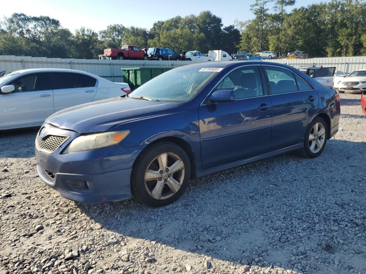 TOYOTA CAMRY BASE