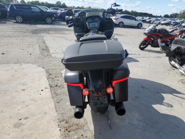2020 INDIAN MOTORCYCLE CO. CHALLENGER DARK HORSE 56KLCDRR3L3390036