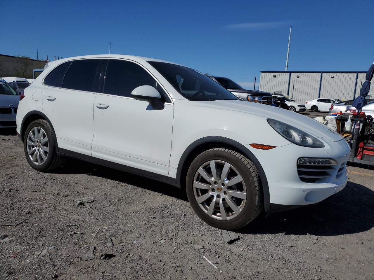 PORSCHE CAYENNE