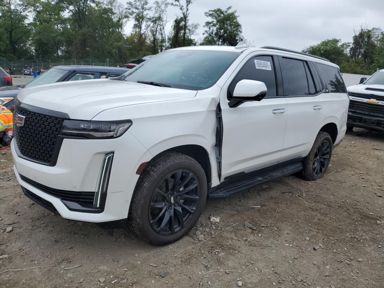 CADILLAC ESCALADE PREMIUM LUXURY