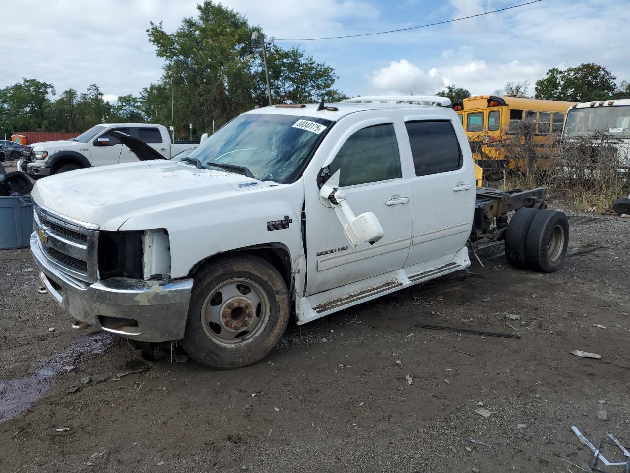  Salvage Chevrolet Silverado C3500 Ltz