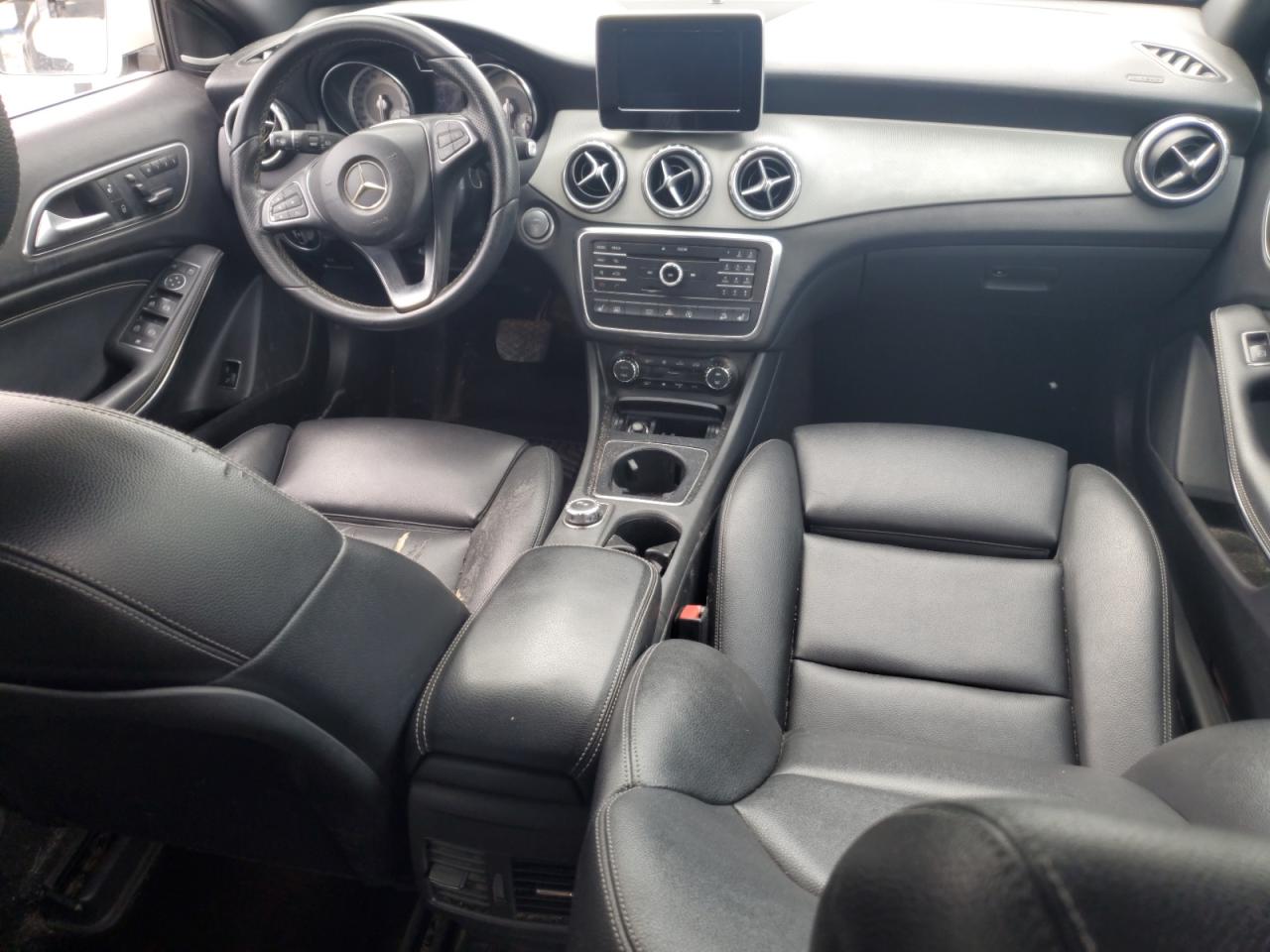 MERCEDES-BENZ GLA-CLASS 250 4MATIC