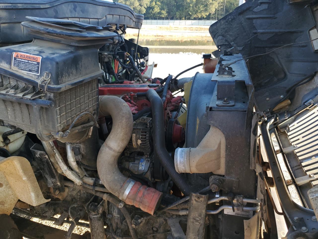 Lot #3274670830 2016 INTERNATIONAL 4000 4300