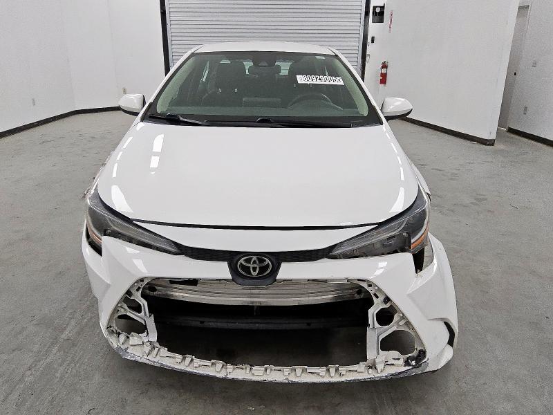 2022 TOYOTA COROLLA LE 5YFEPMAE5NP274911