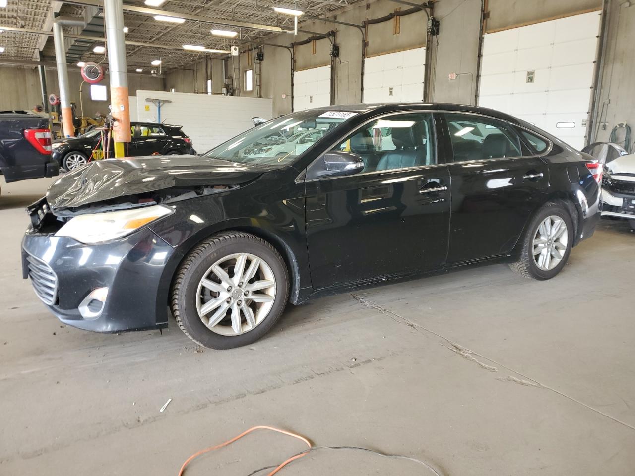 TOYOTA AVALON BASE