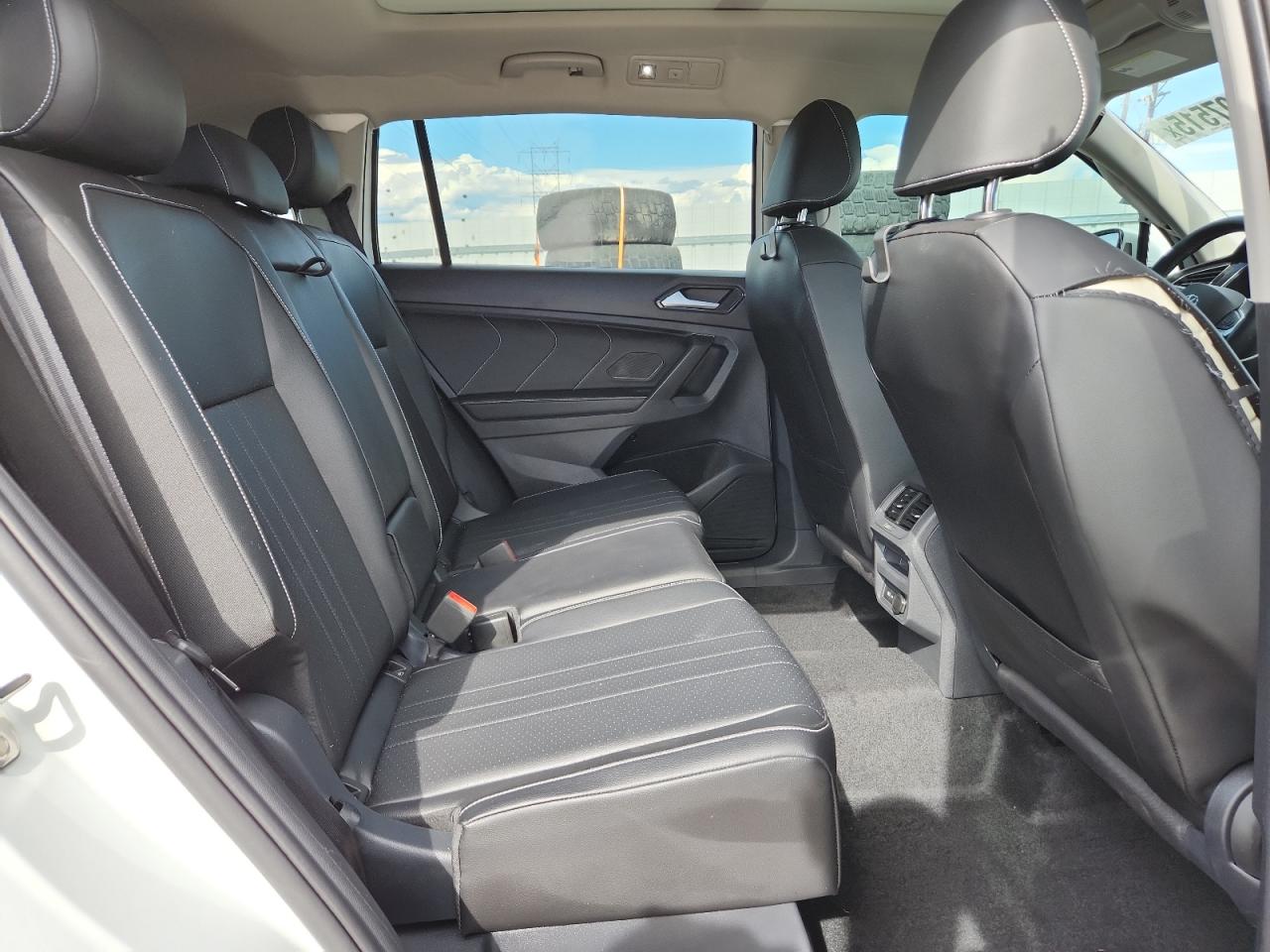 VOLKSWAGEN TIGUAN SE