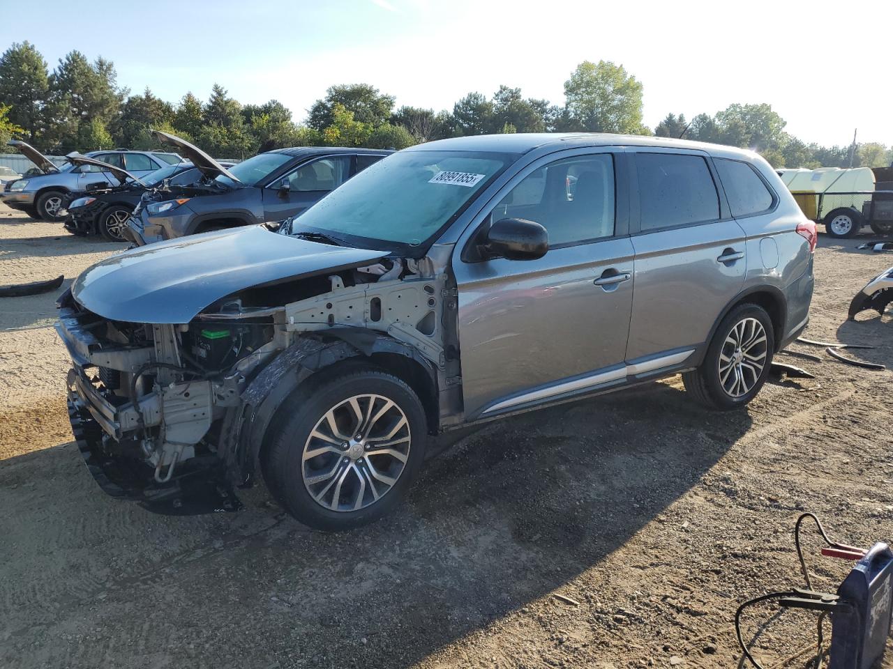 MITSUBISHI OUTLANDER ES