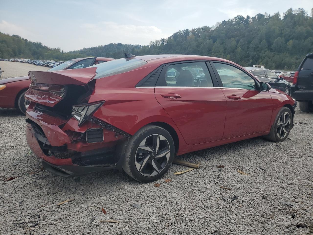 HYUNDAI ELANTRA LIMITED