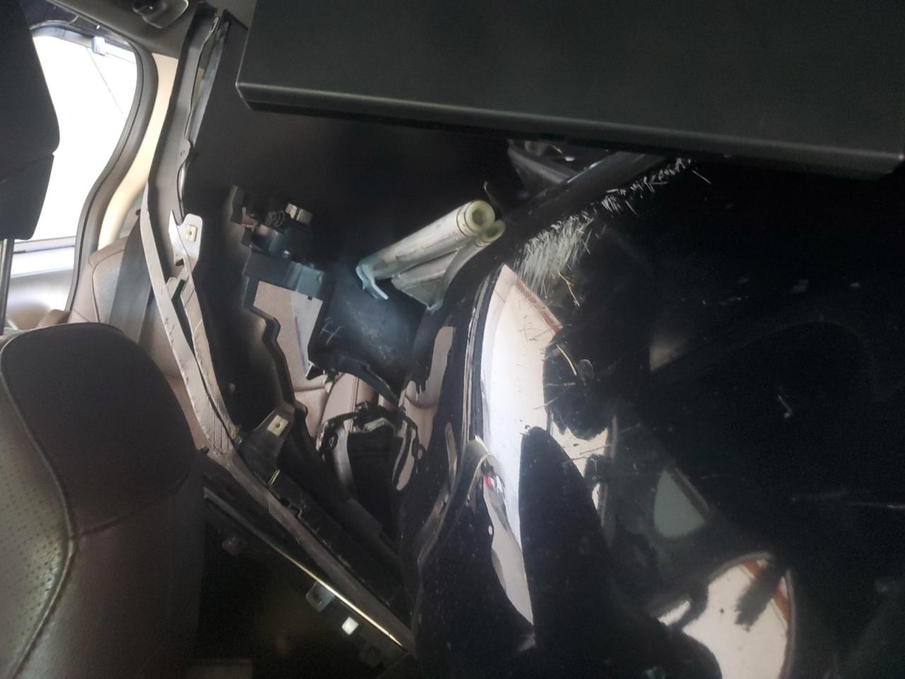 TOYOTA SIENNA LIMITED