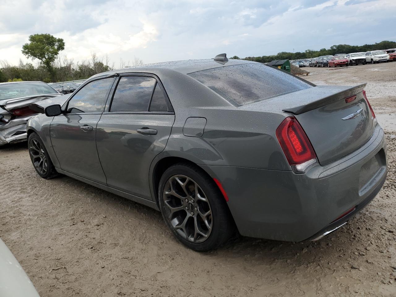 CHRYSLER 300S S