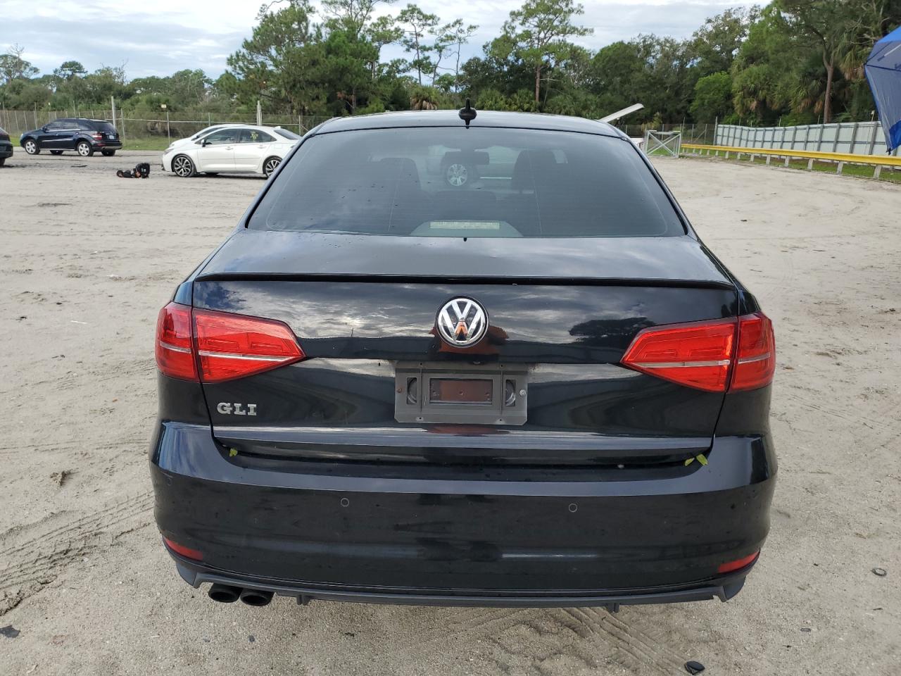 VOLKSWAGEN JETTA GLI
