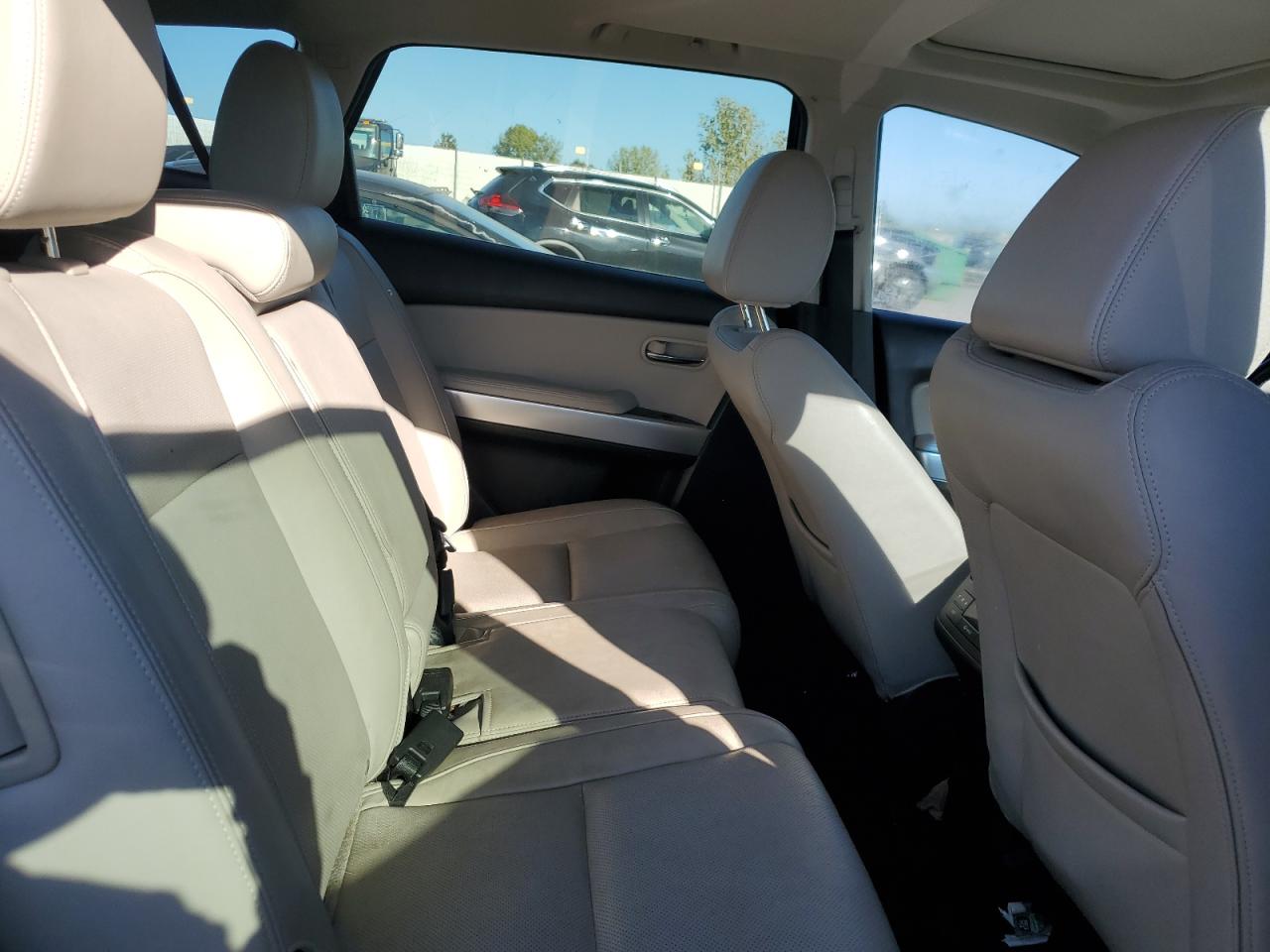 MAZDA CX-9 GRAND TOURING