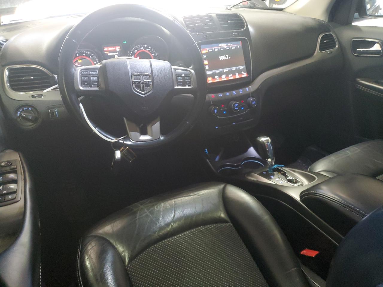 DODGE JOURNEY CROSSROAD