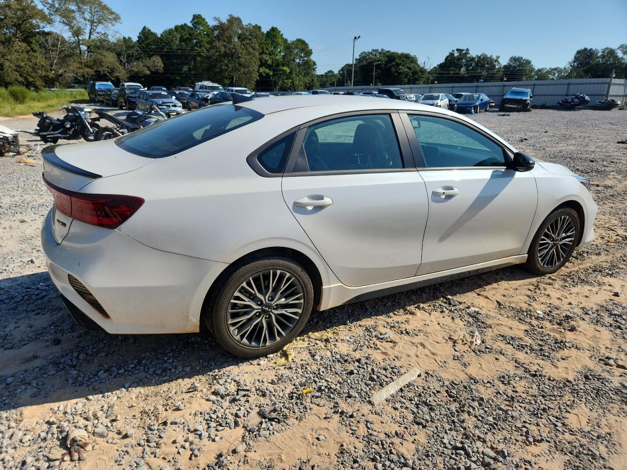 KIA FORTE GT LINE