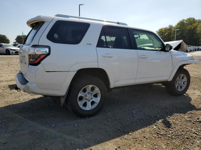 2017 TOYOTA 4RUNNER SR JTEBU5JR5H5418796