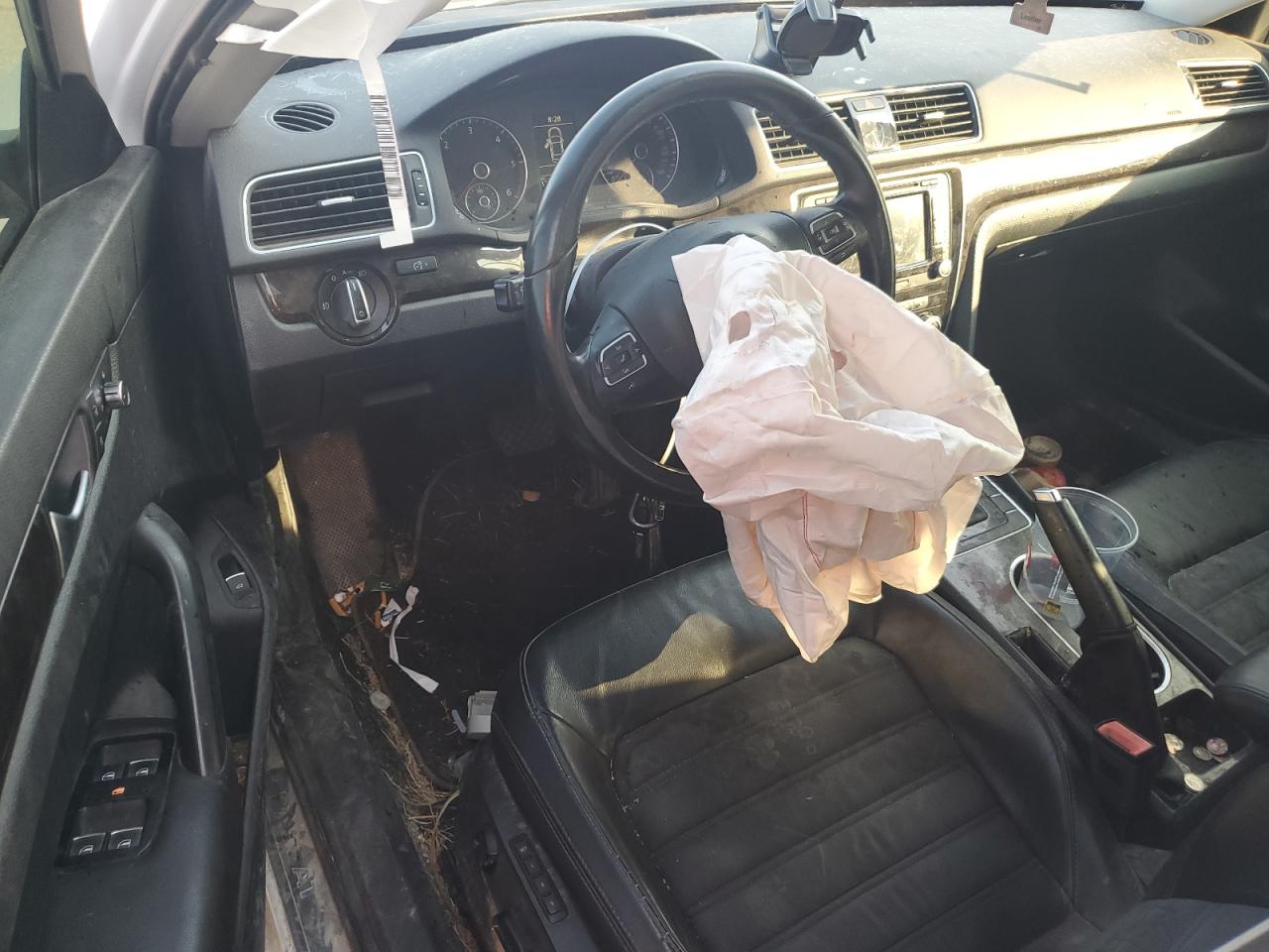 VOLKSWAGEN PASSAT SEL