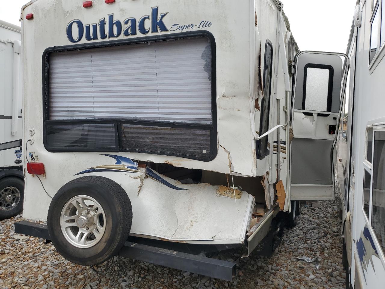 Lot #3245996180 2012 KEYSTONE OUTBACK 277RL
