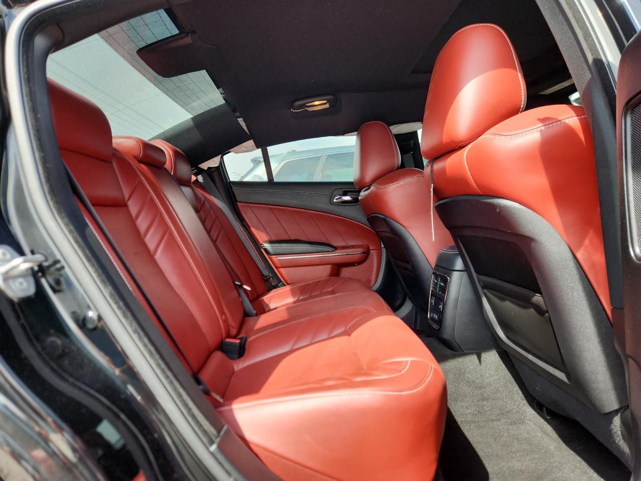 DODGE CHARGER SRT HELLCAT