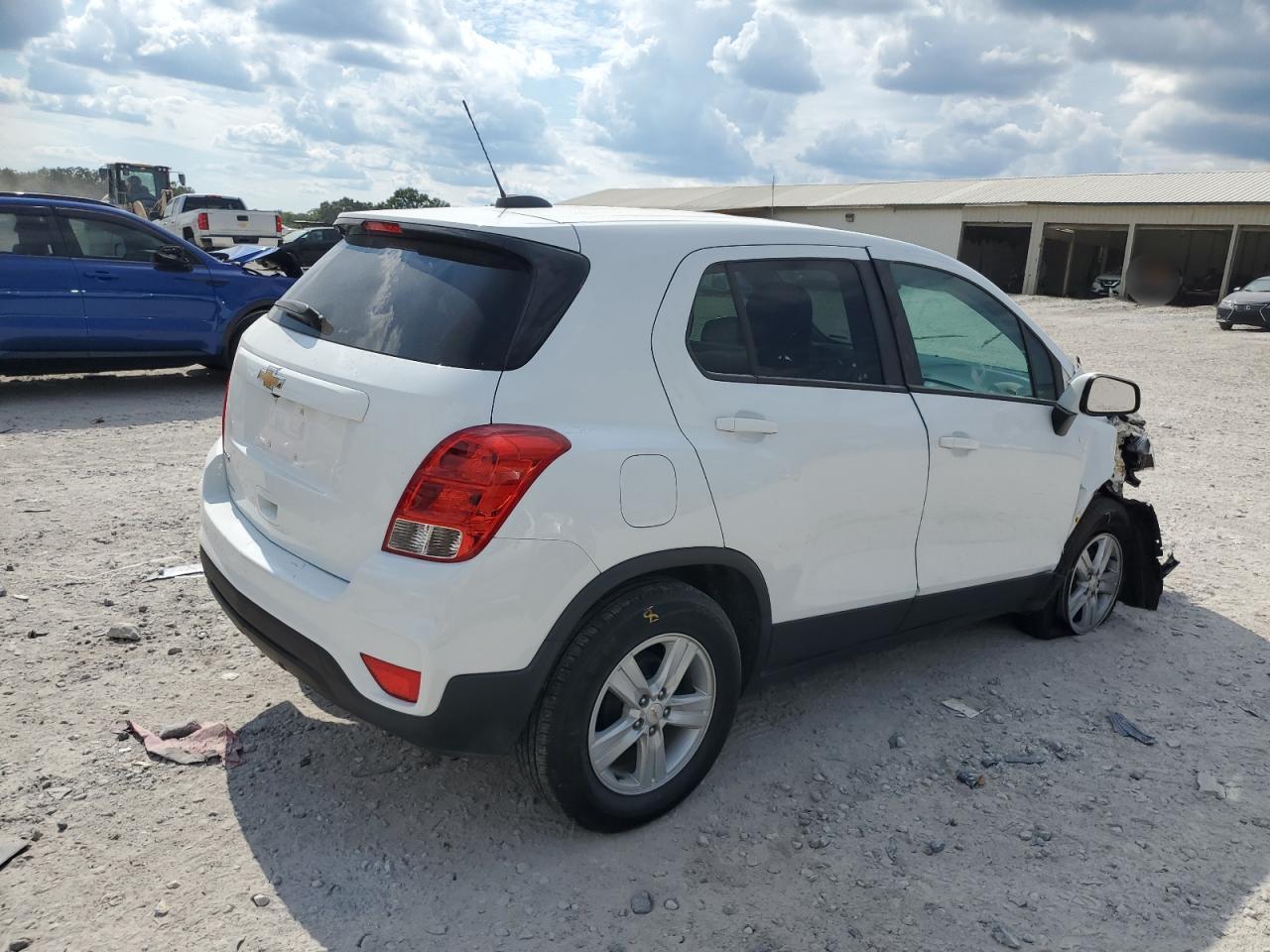 CHEVROLET TRAX LS