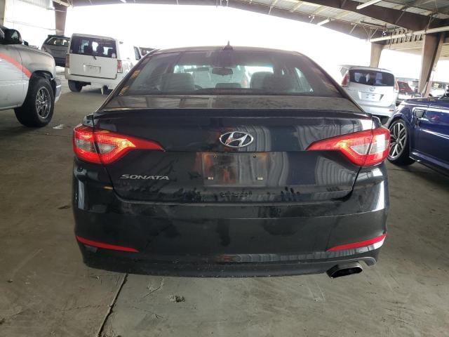 2017 HYUNDAI SONATA SE 5NPE24AF3HH561737