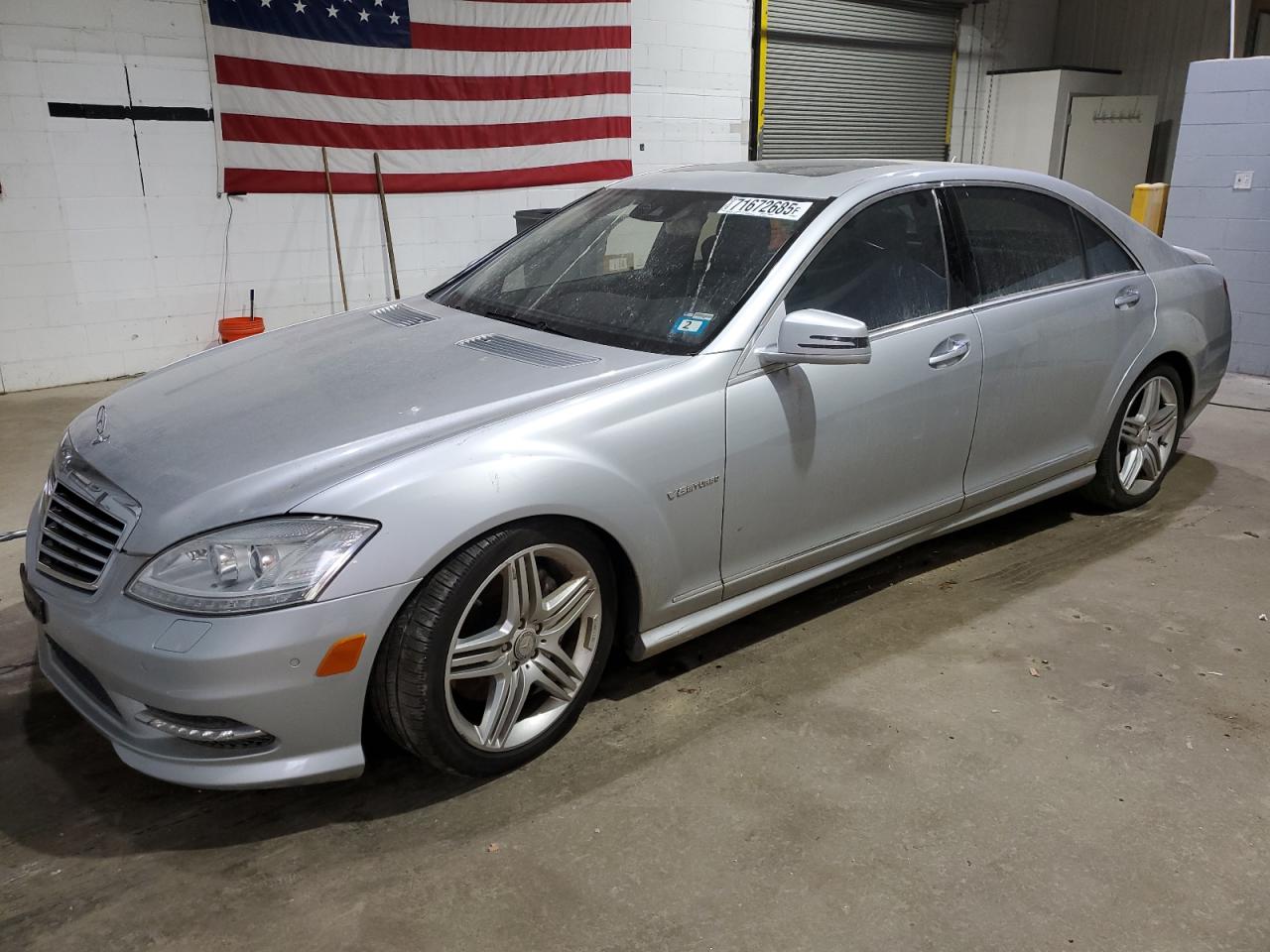 MERCEDES-BENZ S-CLASS 550 4MATIC