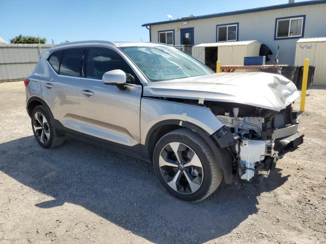 2024 VOLVO XC40 PLUS YV4L12UE0R2323944