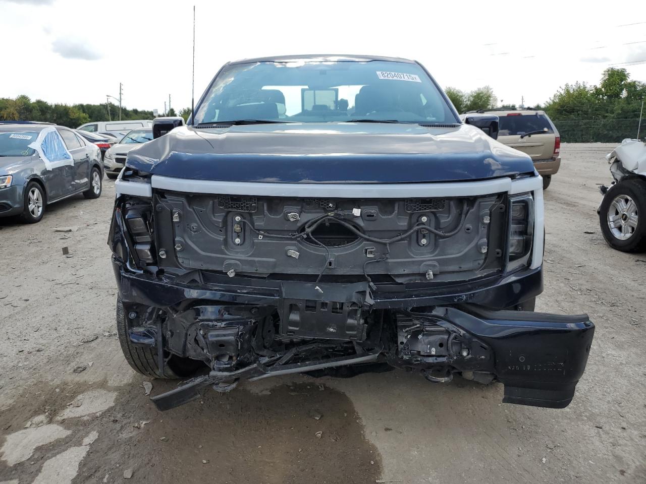 FORD F-150 LIGHTNING PRO