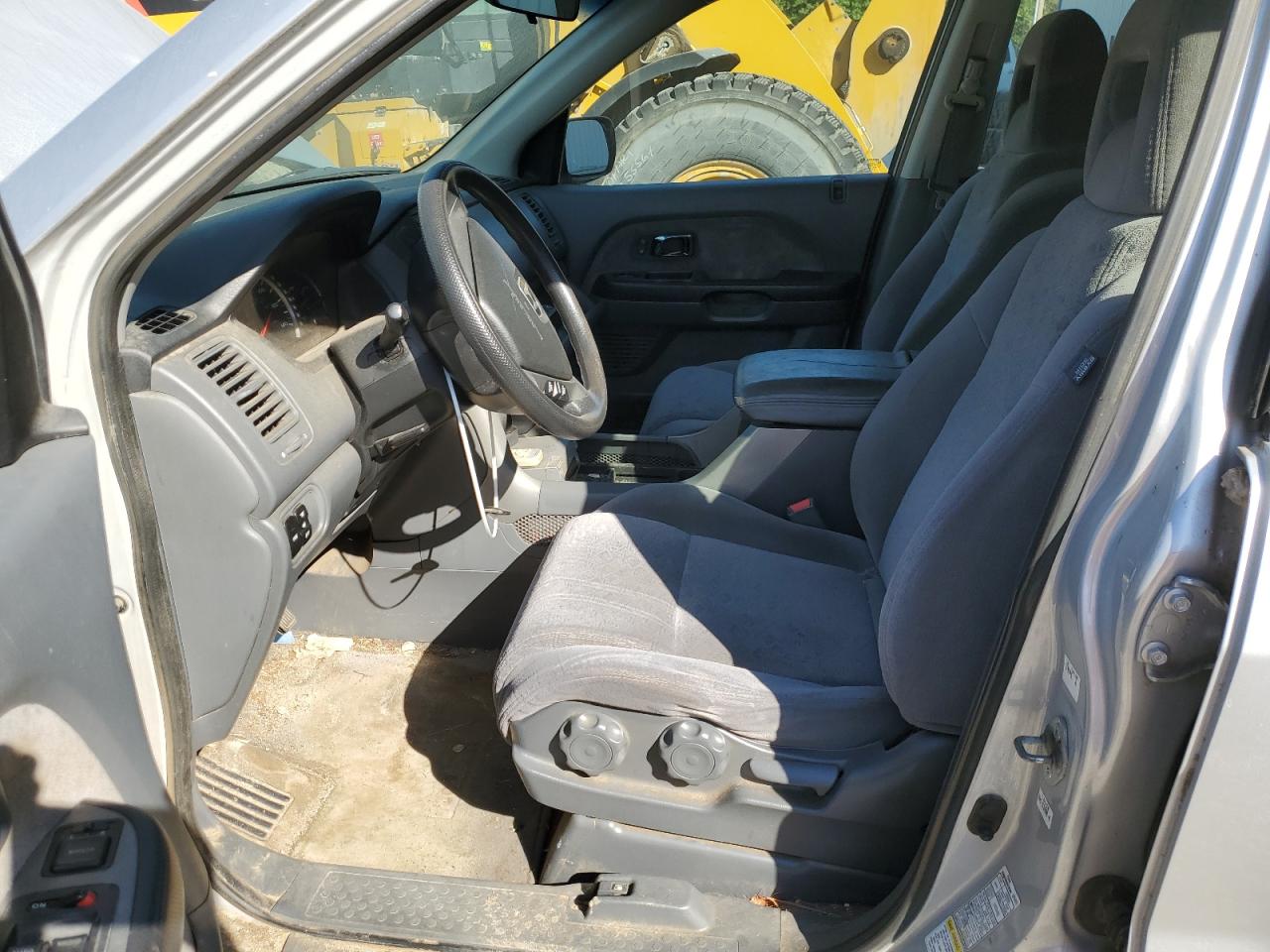 Lot #3302730999 2003 HONDA PILOT LX