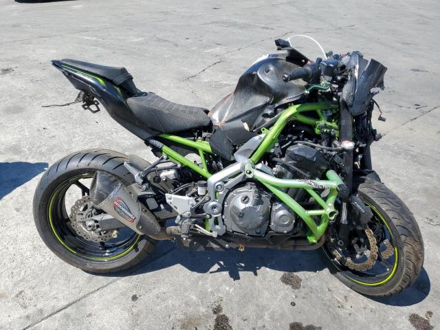 KAWASAKI ZR900 2019 JKAZR2B13KA029840 photo #1