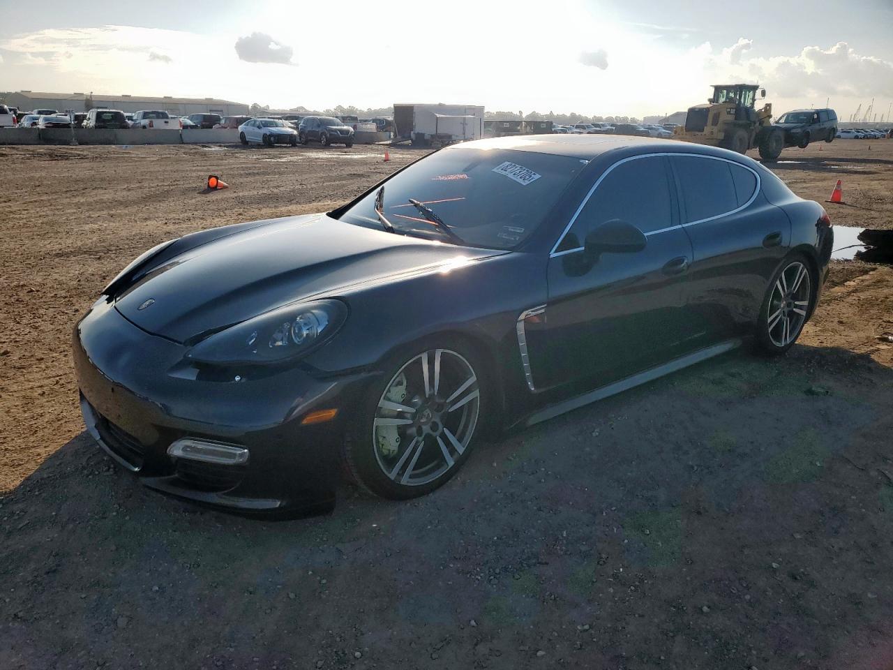 PORSCHE PANAMERA TURBO
