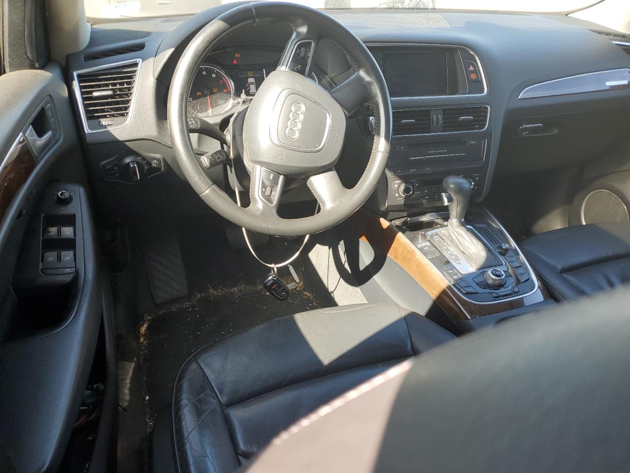 AUDI Q5 PREMIUM PLUS