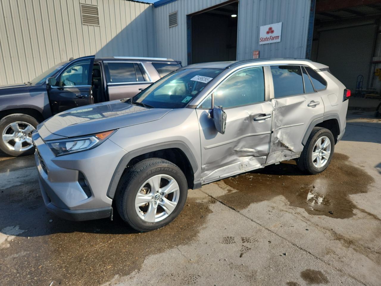 TOYOTA RAV4 XLE