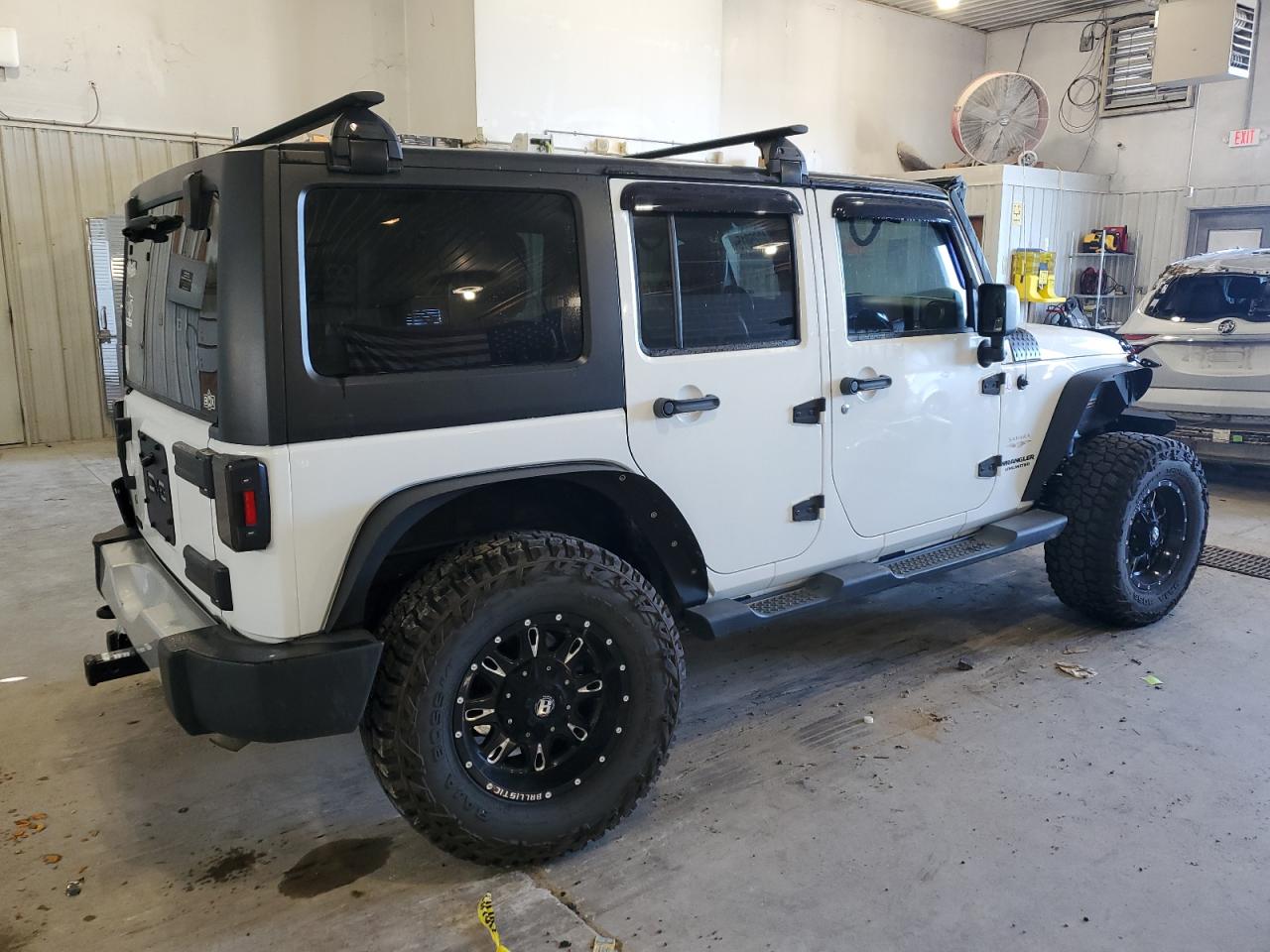 JEEP WRANGLER SAHARA