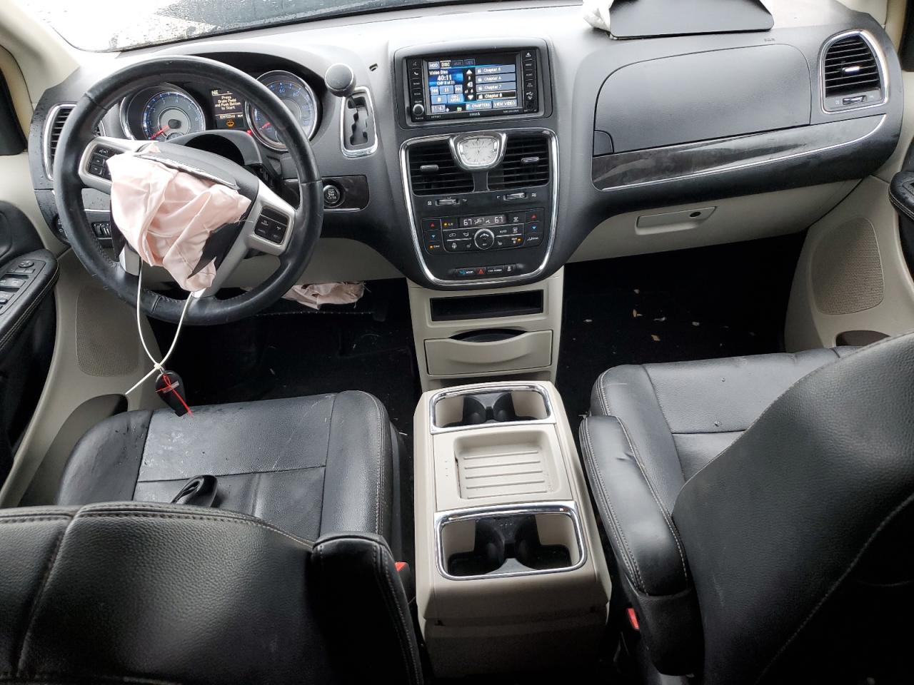 CHRYSLER TOWN & COUNTRY TOURING