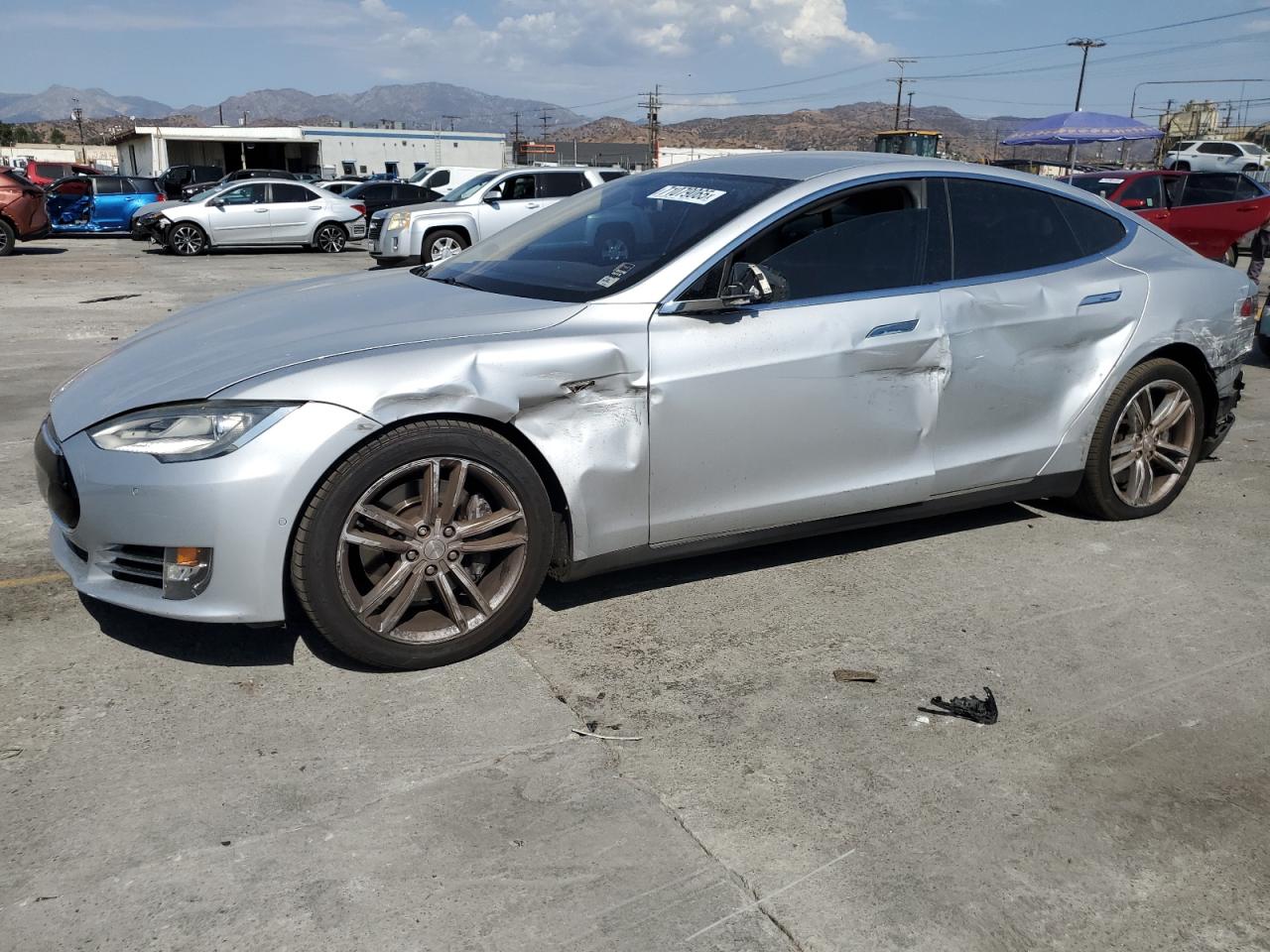 TESLA MODEL S