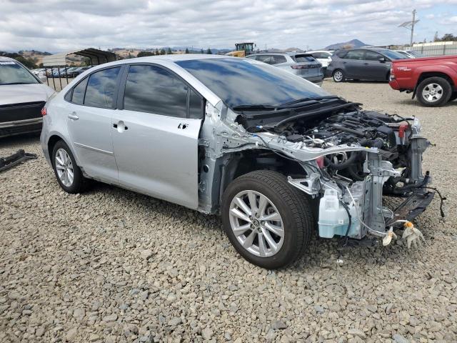 2025 TOYOTA COROLLA LE - JTDBCMFE6S3074664