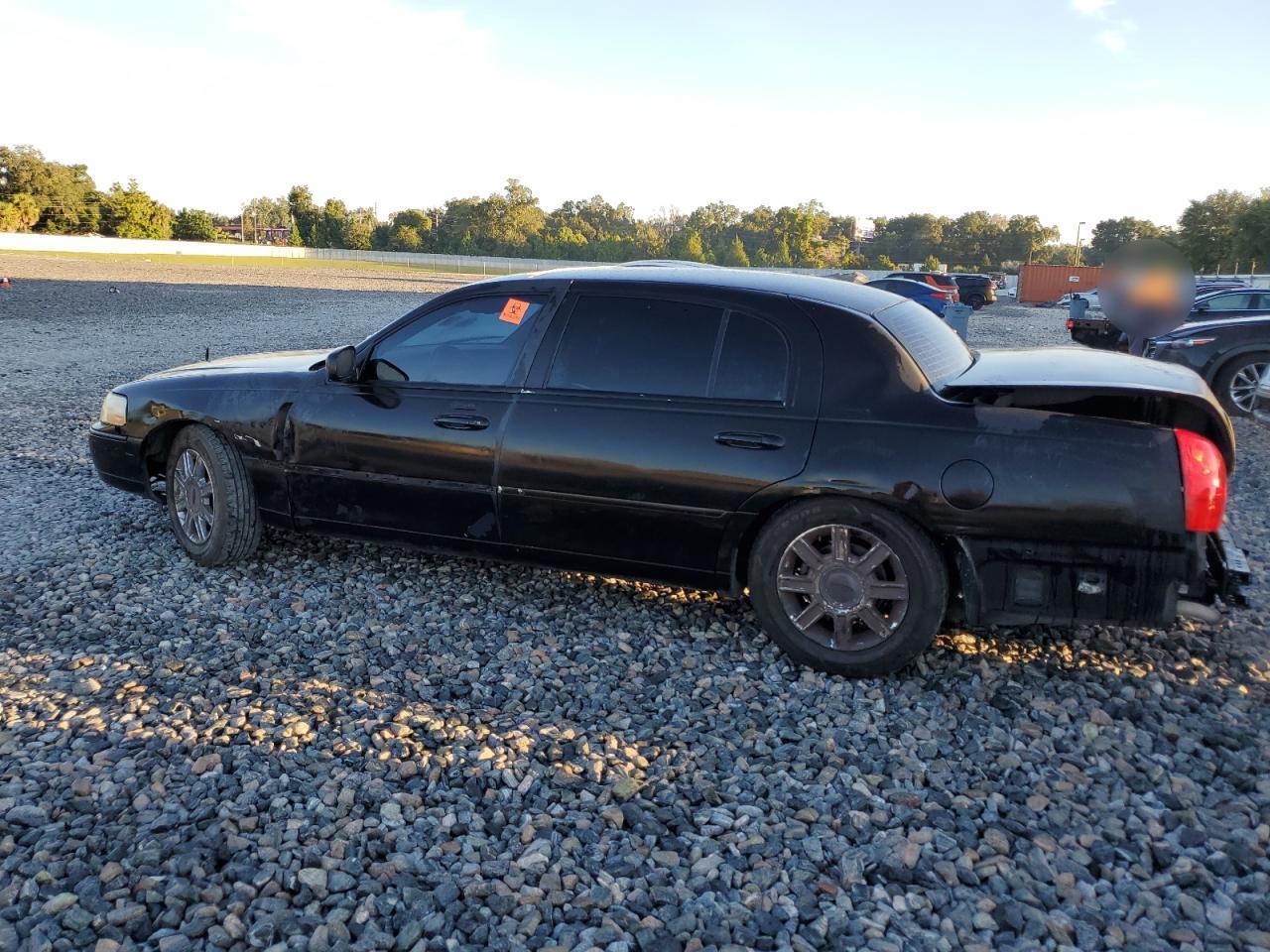 LINCOLN TOWN CAR EXECUTIVE L