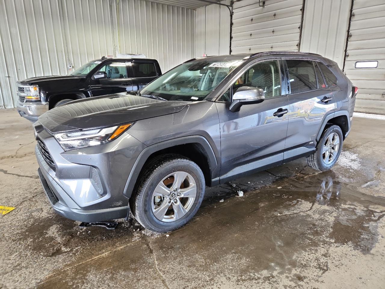TOYOTA RAV4 LE