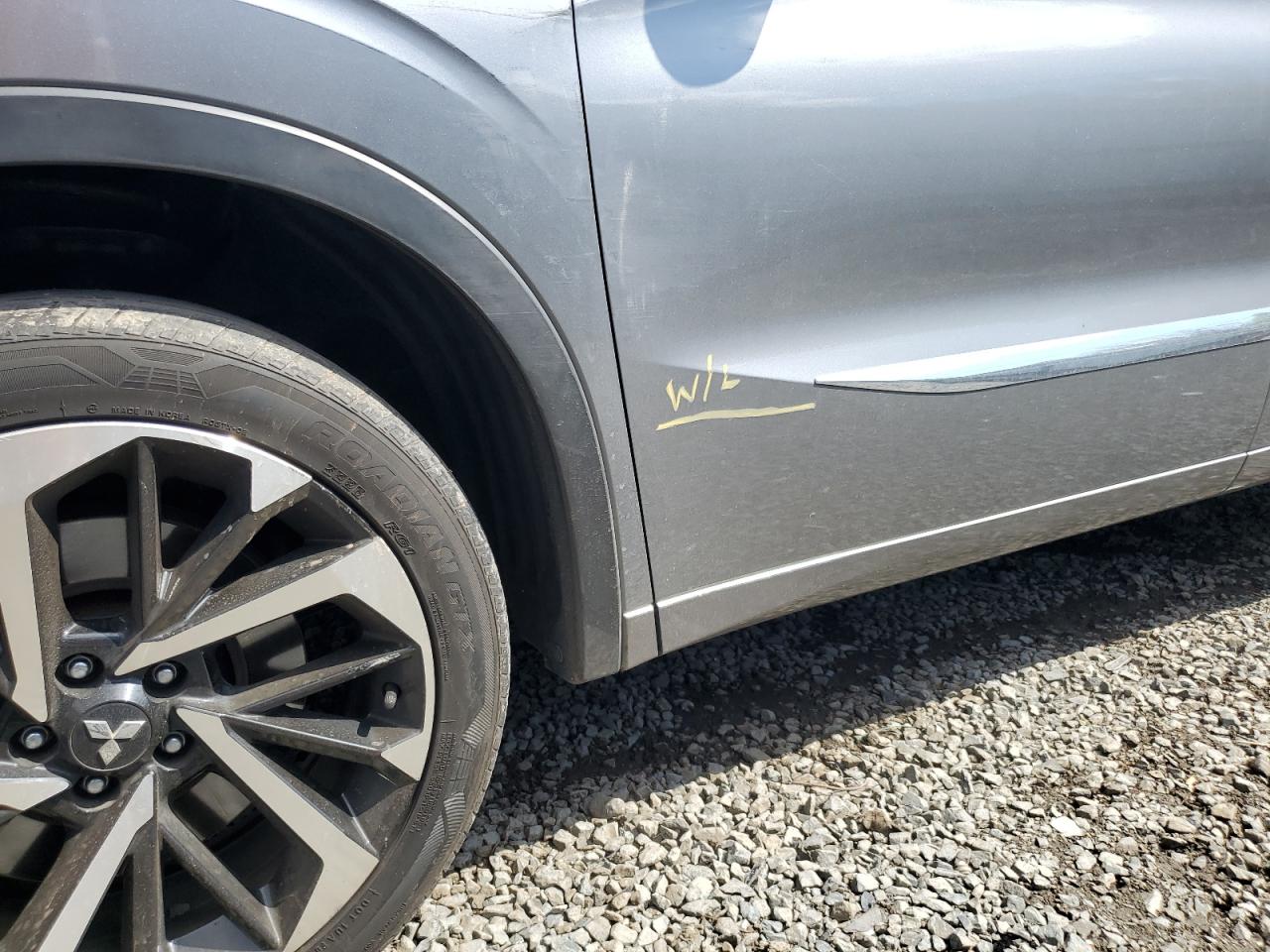 MITSUBISHI OUTLANDER SEL