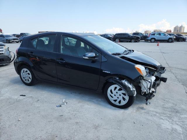 2016 TOYOTA PRIUS C JTDKDTB32G1116052