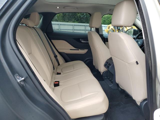 2017 JAGUAR F-PACE PRE SADCJ2BN3HA091970