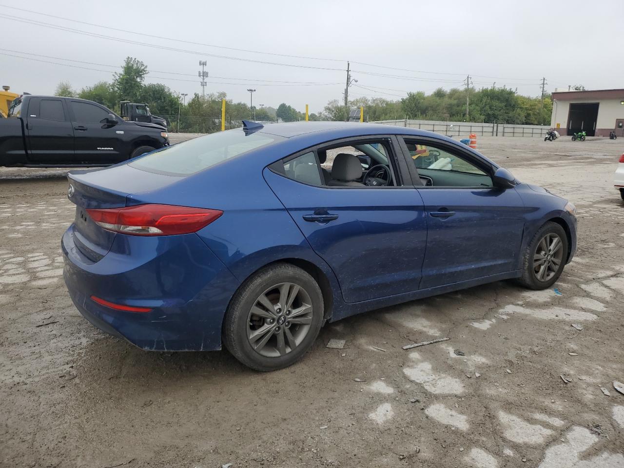 HYUNDAI ELANTRA SEL
