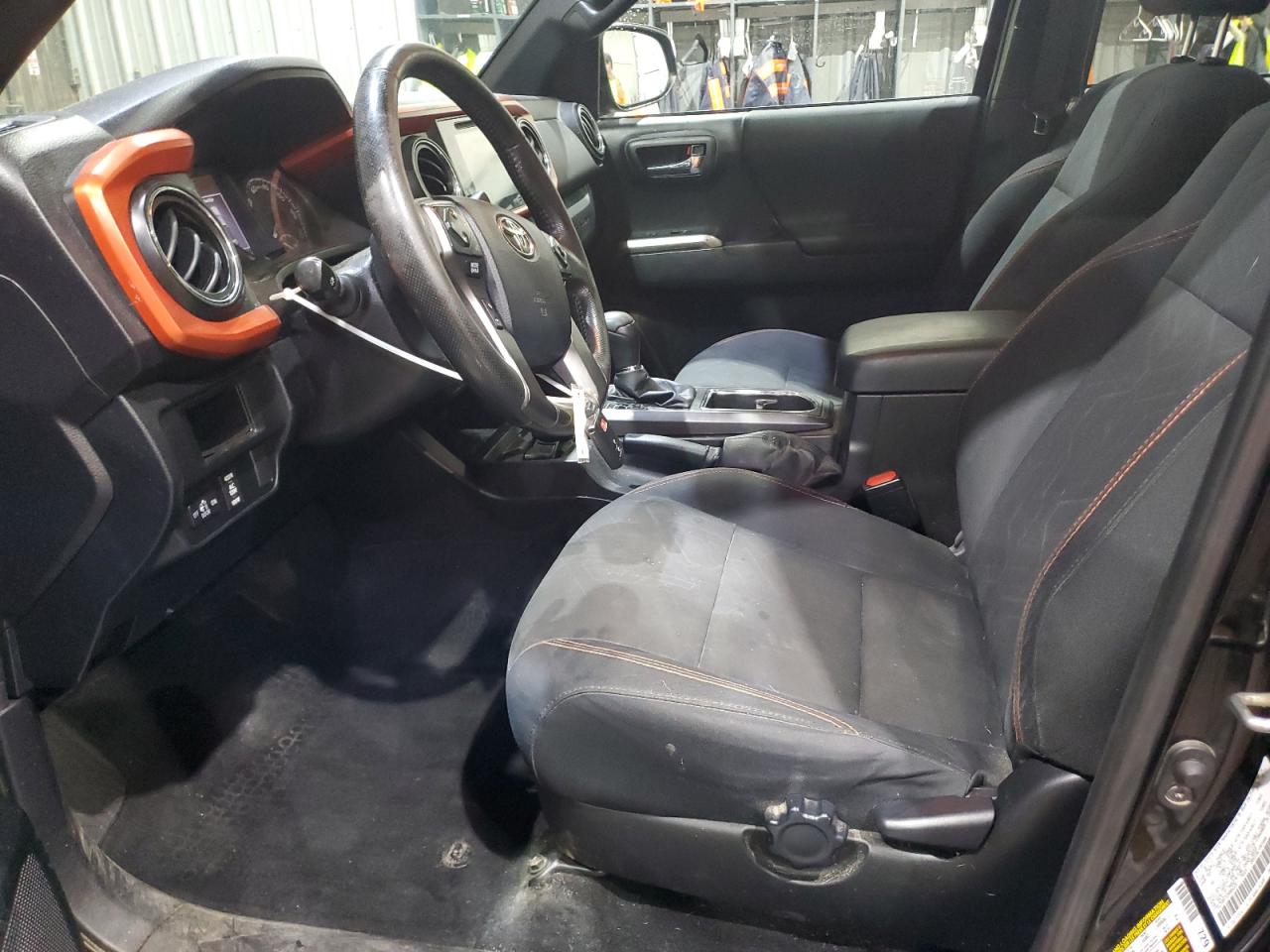 TOYOTA TACOMA DOUBLE CAB