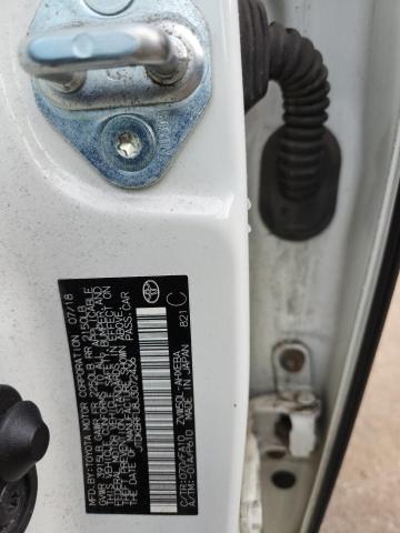 2018 TOYOTA PRIUS JTDKBRFU8J3072436